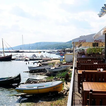 瑟琳娜酒店 酒店 3*