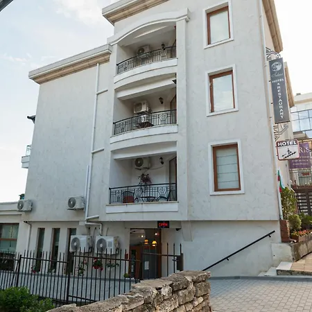 酒店 瑟琳娜酒店