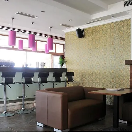 瑟琳娜酒店 3* 巴尔奇克