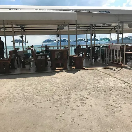 瑟琳娜酒店 酒店